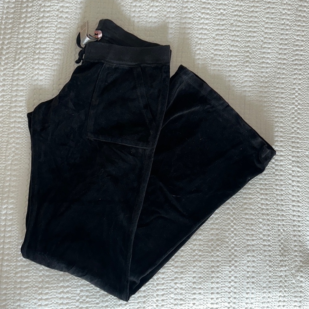 Juicy Flared Velour Drawstring Pants: size small